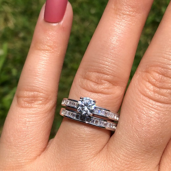 925 Sterling Silver Round & Baguette Ring Set - Picture 4 of 14